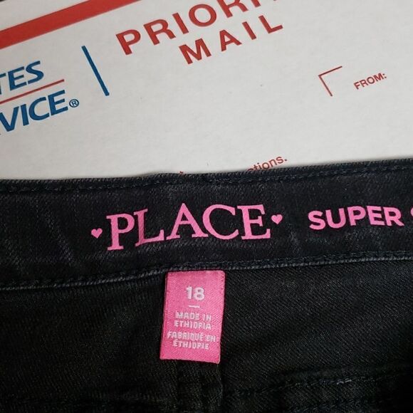 Place Black Jeans sz 18 Junior - Picture 3 of 9